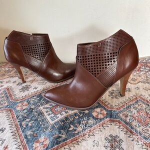 Carlos Santana Larisa Brown Perforated Heeled Faux Leather Ankle Boots Booties